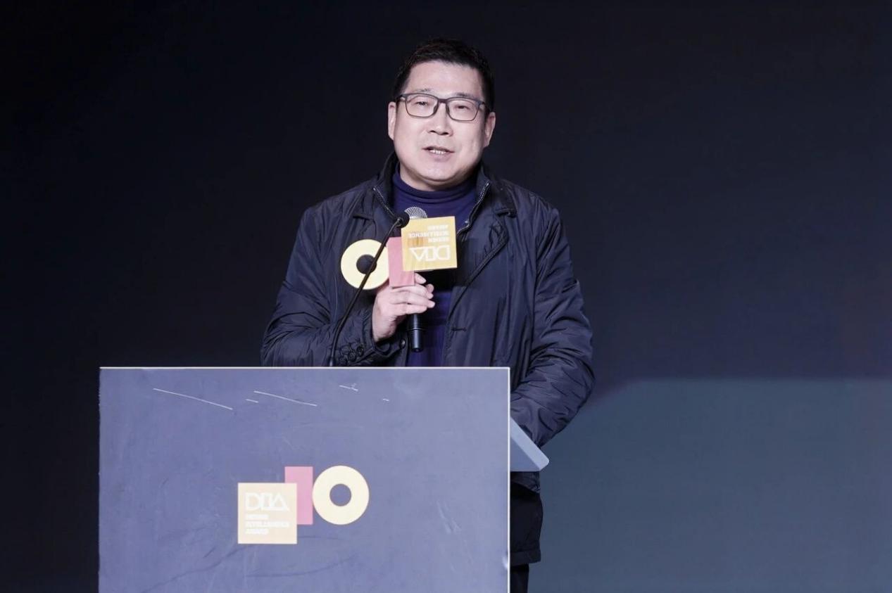 7d7629396cc4c48c6e77d0bffc894355